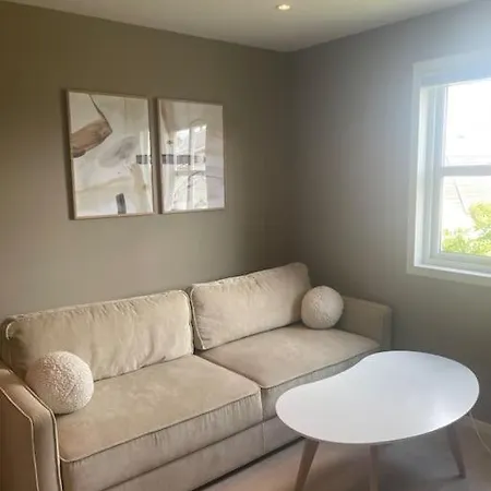 Apartment House Close To Available Ons 2024